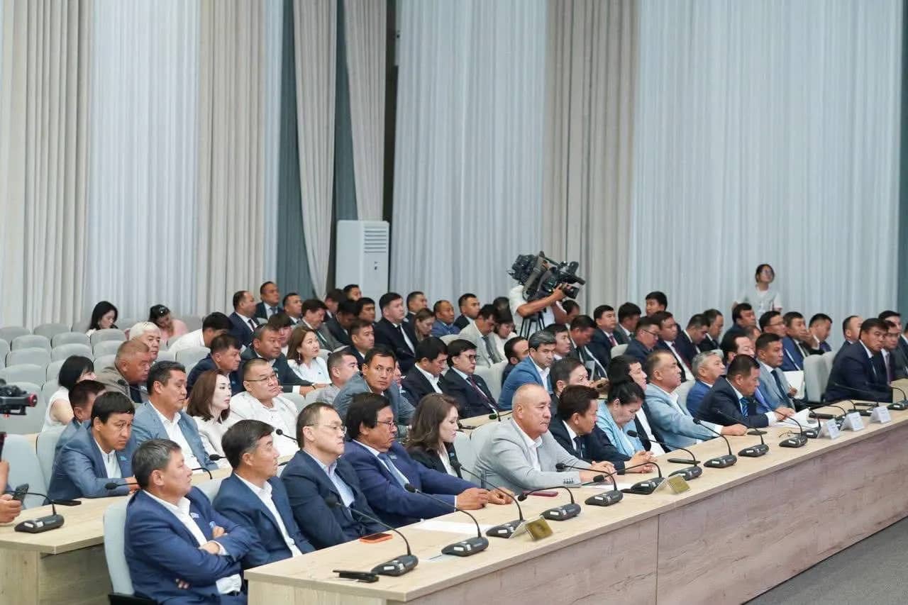 Түркістан облыстық мәслихатының кезекті жиырма үшінші сессиясында маңызды мәселелер қаралды