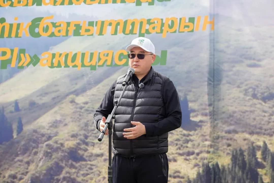 Almaty Region's 'Cleanliness Days': 39,000 Participants Collected 760 Tons of Waste