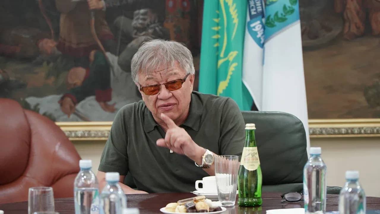 Өскеменге Шыңғыс ханның алып ескерткішін тұрғызу керек - академия президенті
