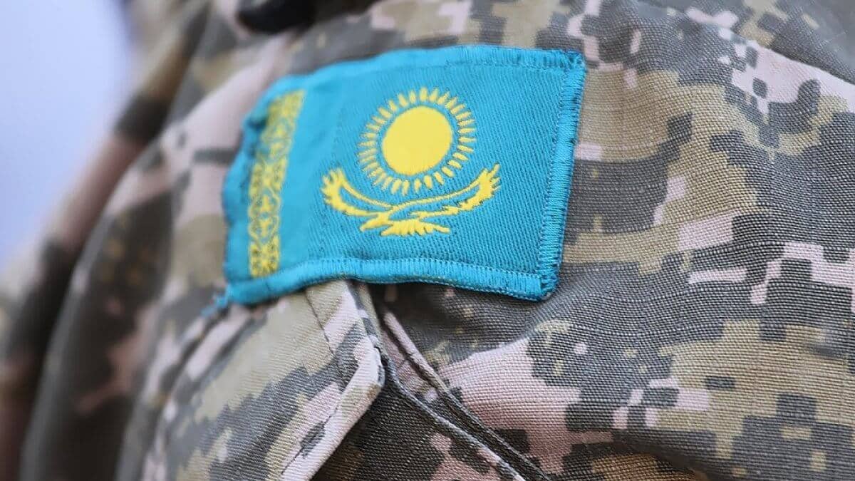 Ақмола облысында ұрлықпен айналысқан әскерилер сотталды