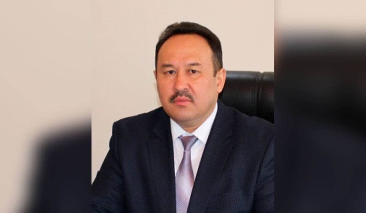 «Жүрсіннің жүйрігі» атанған танымал айтыскер ақын 6 жылға сотталды