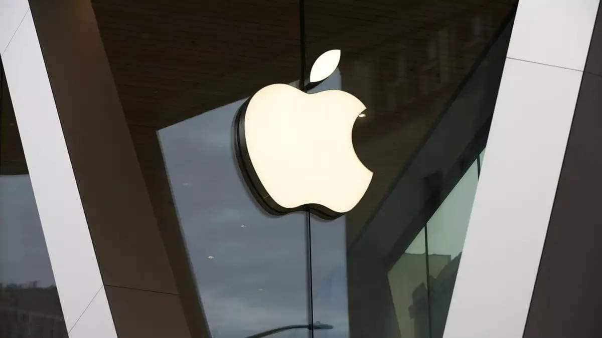 АҚШ Әділет министрлігі Apple-ді смартфондар нарығын монополиялады деп айыптайды