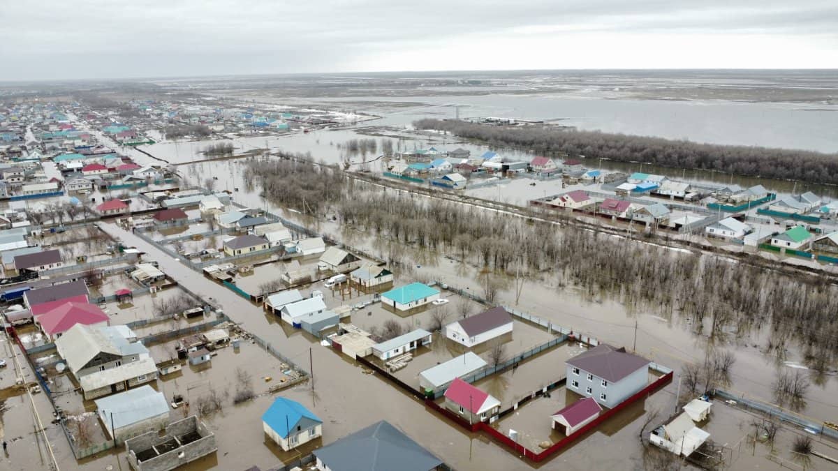 Тағы да тасқын қаупі: Оралда жүздеген адам эвакуцияланды