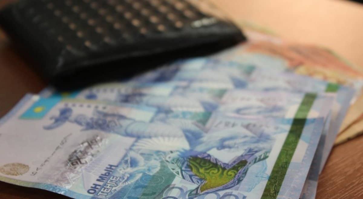 Үкіметтің су тасқынынан зардап шеккендерге 22 млн теңгеден төлейтіні рас па