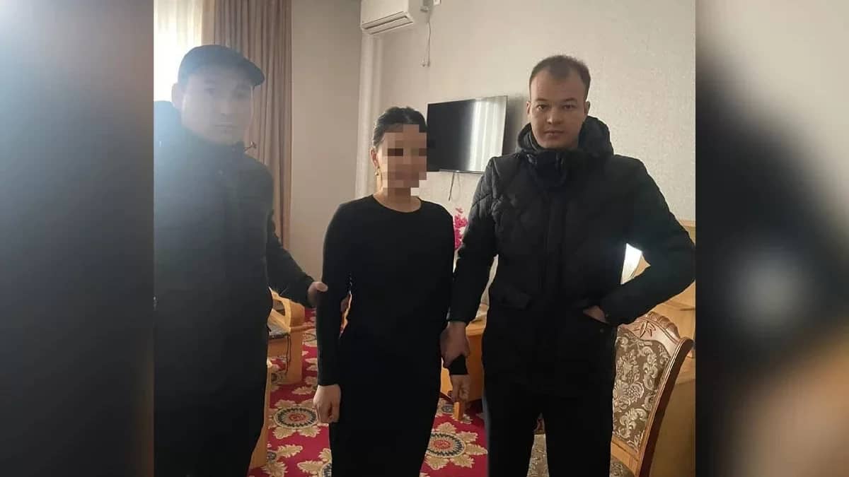 Екі баласын тұншықтырып өлтірген мұғалім сотталды