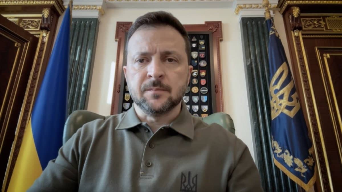Агрессорға қысым: Зеленский Украина әскерінің Ресей аумағында соғысып жатқанын растады