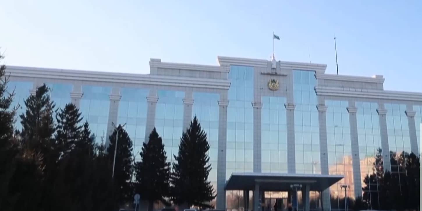 ШҚО-ның шенеуніктері Моңғолиядан келген отбасыларға бөлінген қаражатты жымқырған