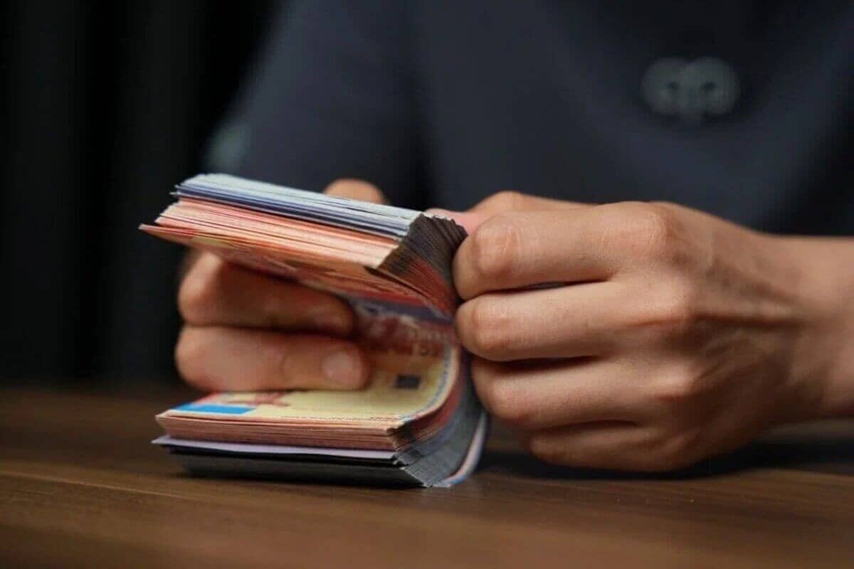 Алматы облысында қылмыстық топ түрмеде отырса да 2 млрд теңге пайда тапқан