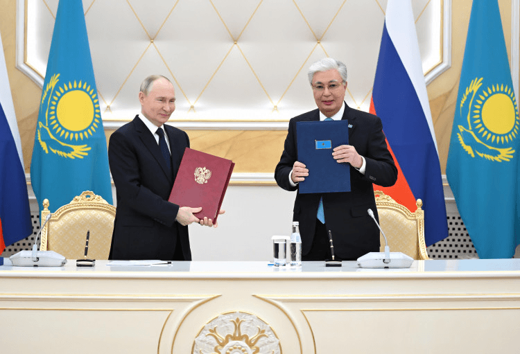 Тоқаев пен Путин бірлескен мәлімдеме жасады