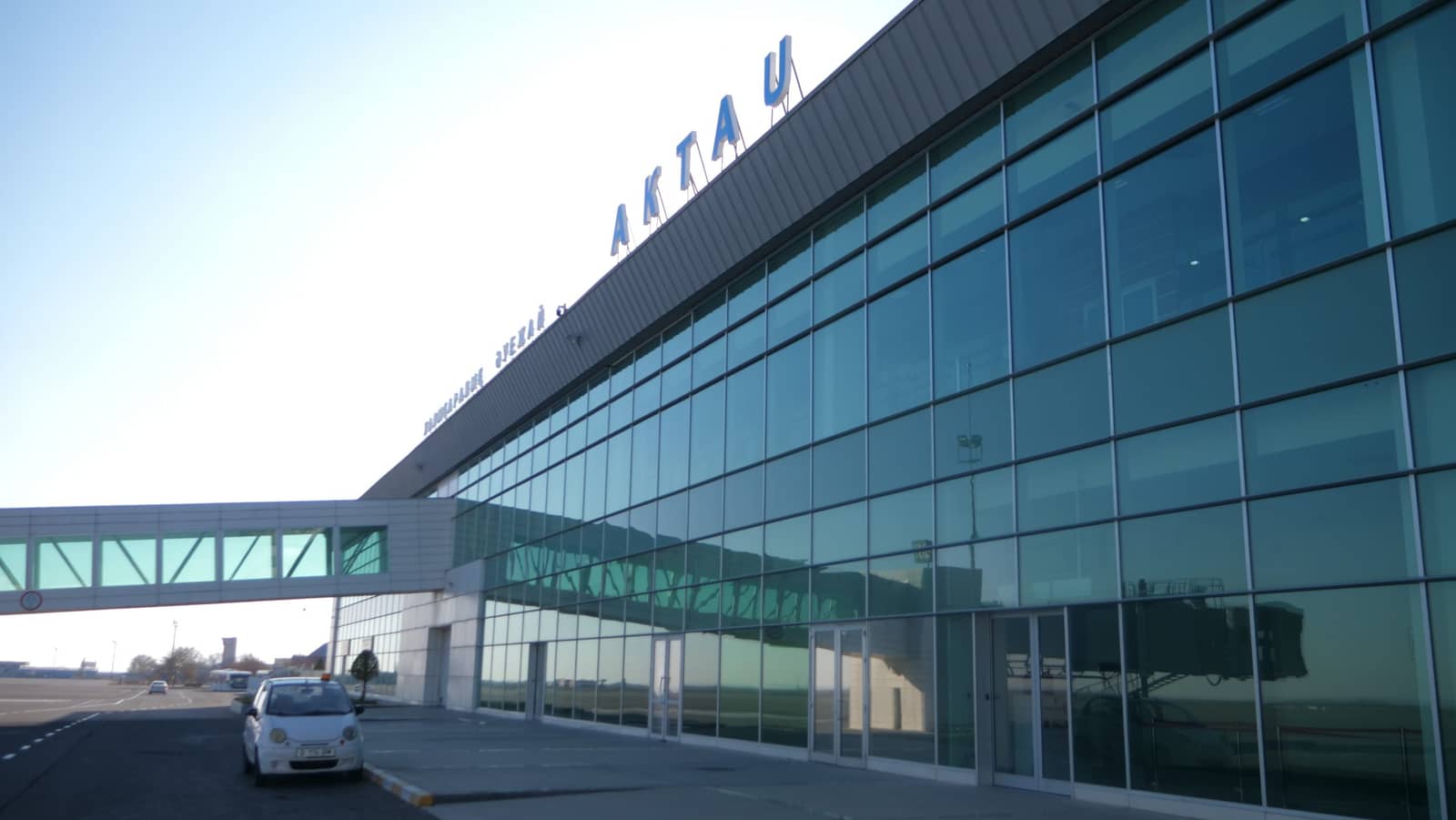 Алматыда жоғалған жас ана мен сәбиі Ақтау әуежайынан табылды