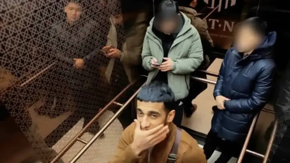 Лифтіде пранк жасаған жастар ұсталды