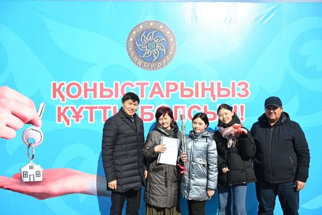 Әйелдер мерекесі қарсаңында Талдықорғанда 23 көп балалы отбасы баспаналы болды