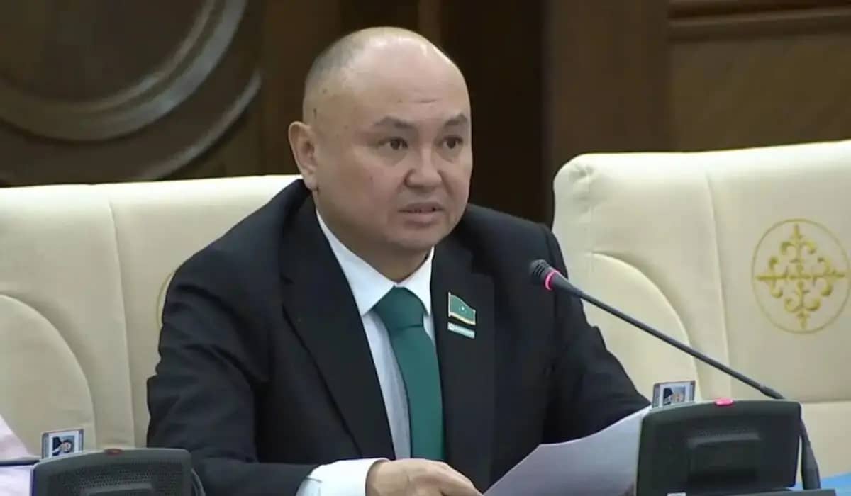 «Шекпеймін, бірақ ләззат аламын»: Саиров қарасораға қатысты дабыл қақты
