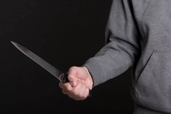 12 рет пышақтап, от қойған: Талдықорғанда өртенген қонақ үйден  ресепшн қыздың мүрдесі табылды