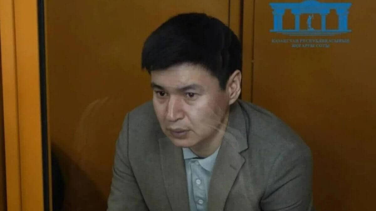 Сот Бақытжан Байжановтың рақымшылық жөніндегі өтінішін қанағаттандырды