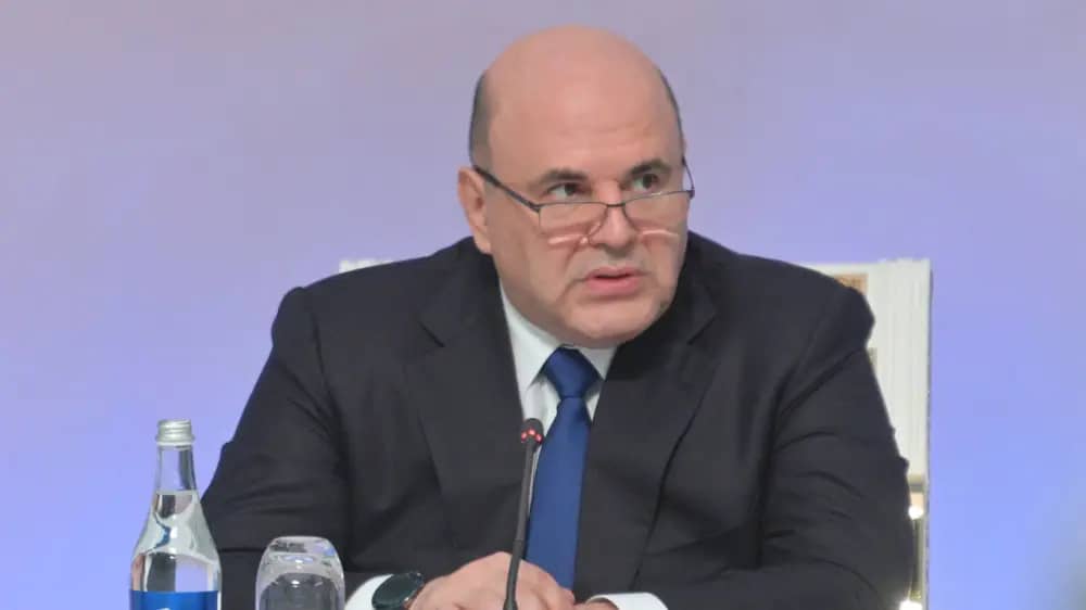 Премьер России Мишустин досрочно покинул Кыргызстан и вернулся в Москву