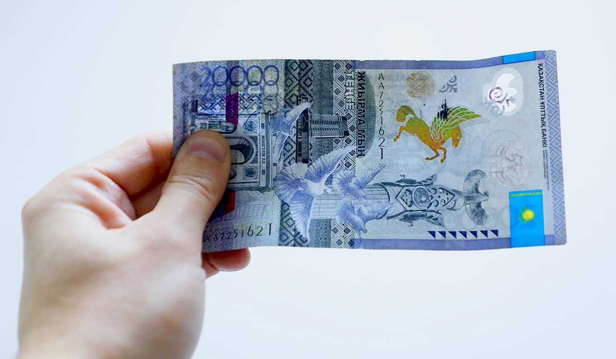 Баспанаға салық бар, кітапқа жоқ: Жаңа кодекстегі даулы шешім