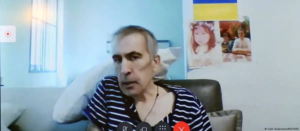 Экс-президент Грузии Саакашвили снова в тюрьме: медики признали его состояние удовлетворительным