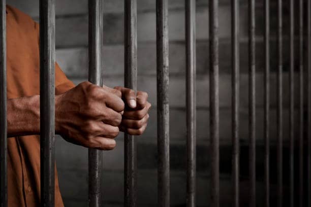 Житель Павлодара приговорён к 20 годам за насилие над ребёнком