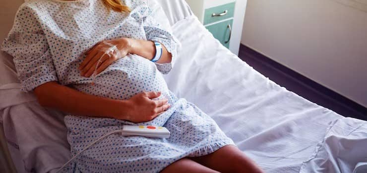 В Актобе расследуют гибель беременной женщины и её новорождённого ребёнка