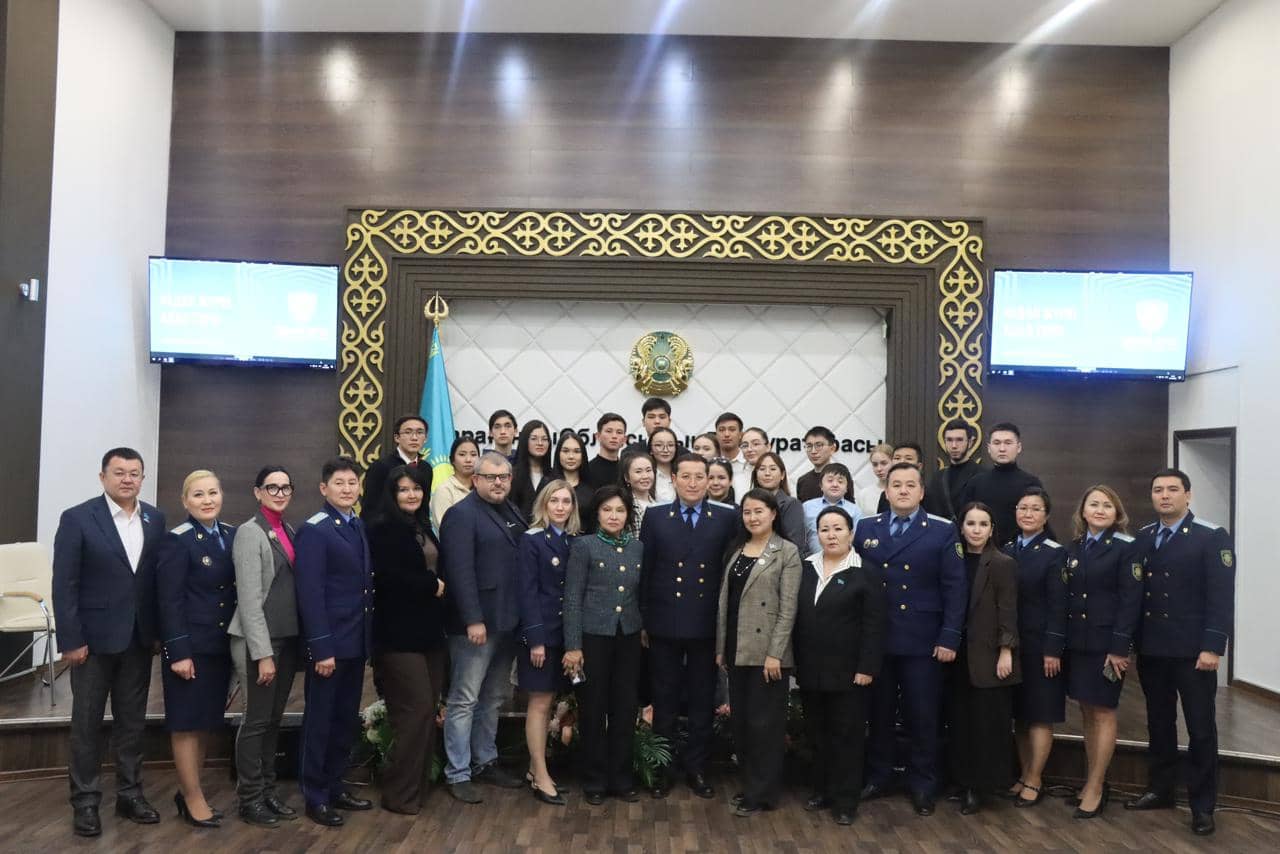 Қарағанды облысының прокуратурасында «Құқықтық тәртіп әліпбиі» акциясы өтті