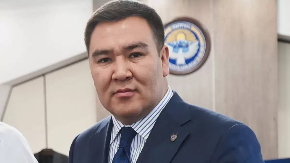 Қырғызстандағы саяси тазалау: Ташиевтің артынан туыстары да қызметінен кетті