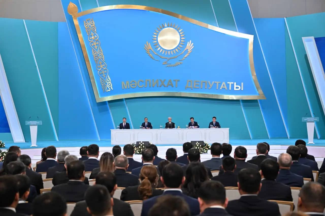 Астанада Тоқаевтың қатысуымен мәслихат депутаттарының республикалық форумы өтіп жатыр