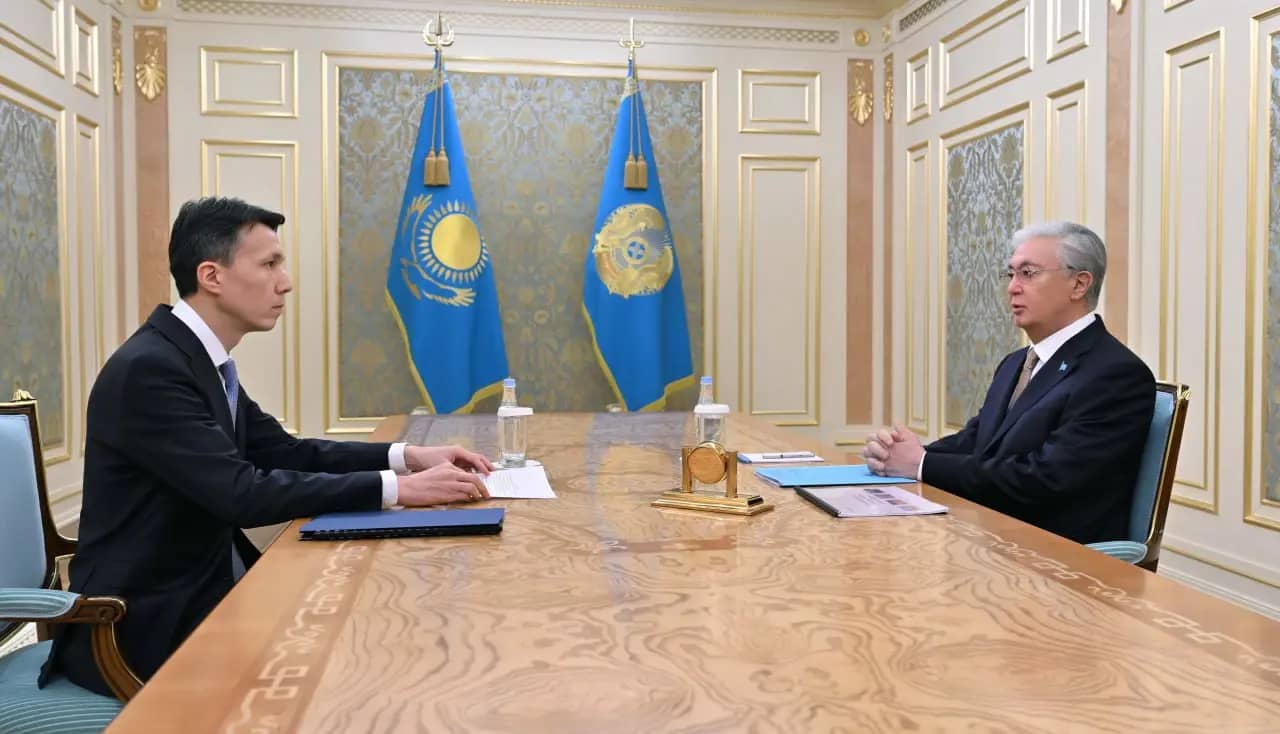 Тоқаев «Қазатомөнеркәсіп» ҰАК» АҚ басқарма төрағасының есебін тыңдады