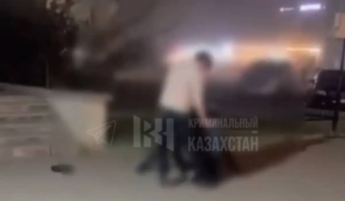 Видео жестокой драки у ресторана в Актау распространилось в сети