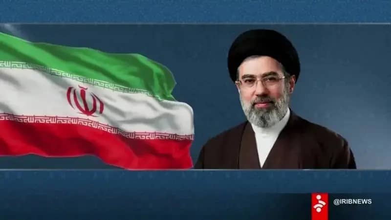 Иран будет продолжать атаковать американские базы – Хаменеи