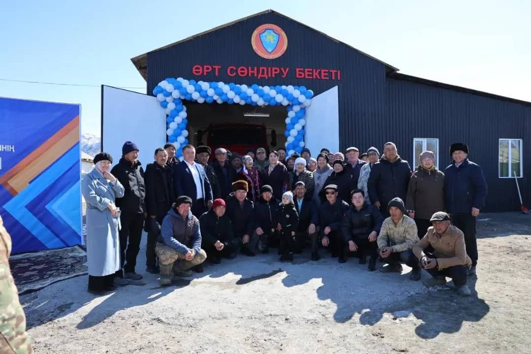 Ұйымшыл Ұйғыр ауданы: халық өздері жиналып өрт сөндіру бекетін ашып алды