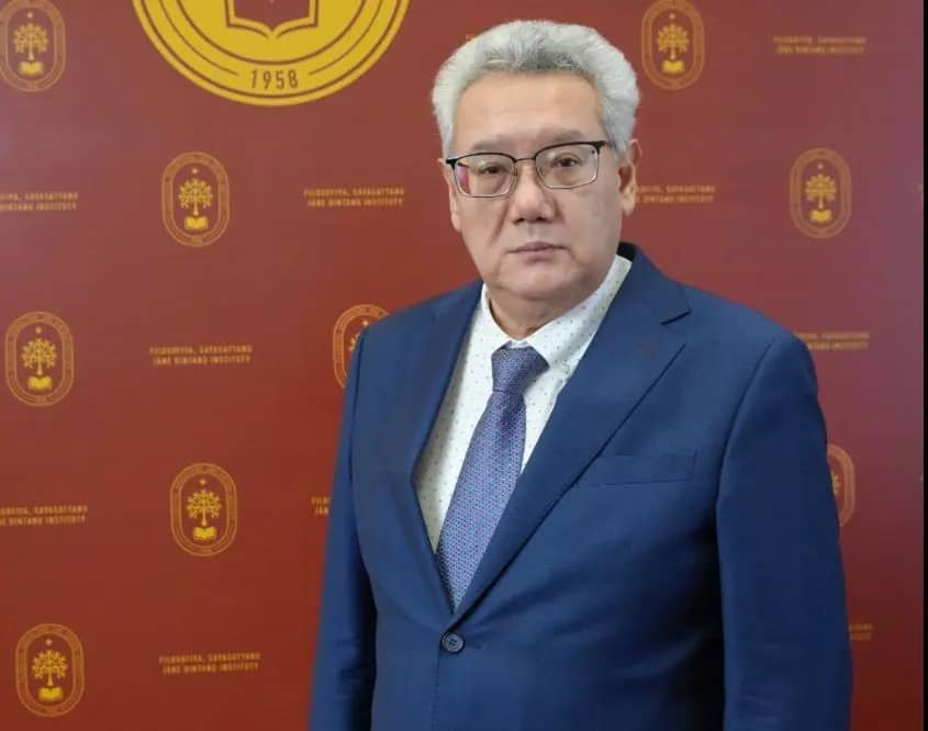 Ғалымдар жаңа Конституцияға қолдау білдірді