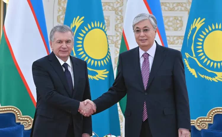 Тоқаев пен Мирзиёев Бұхарада бейресми кездесу өткізеді