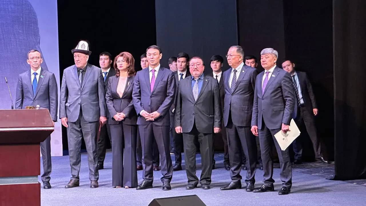 When you say Mukhtar Shakhanov, first of all the high spirit and unbending character of a Kazakh come to mind - Maulen Ashimbayev