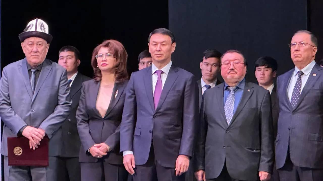 Shakhanov came to Almaty on a white horse and is leaving for Otrar on a white horse — Ulykbek Yesdaulet