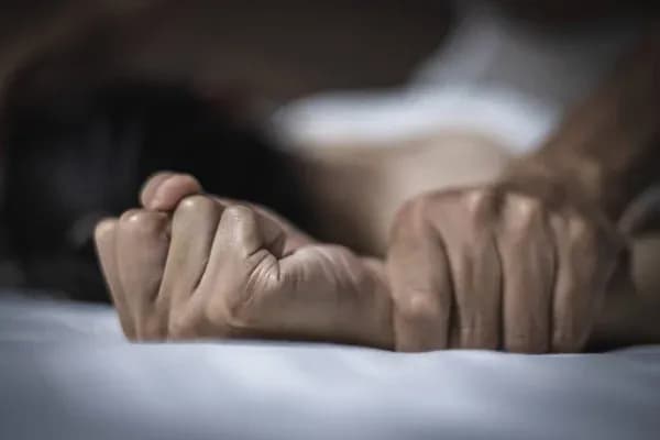СҚО- да 40 жастағы еркек оқушы қызды зорлады деген күдікке ілінді