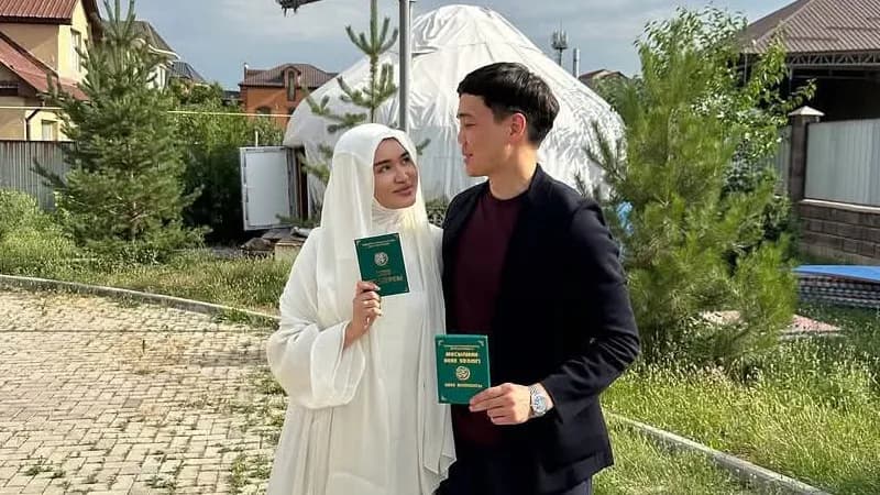 Танымал блогер бірінші әйелі бола тұра тағы неке қидырды