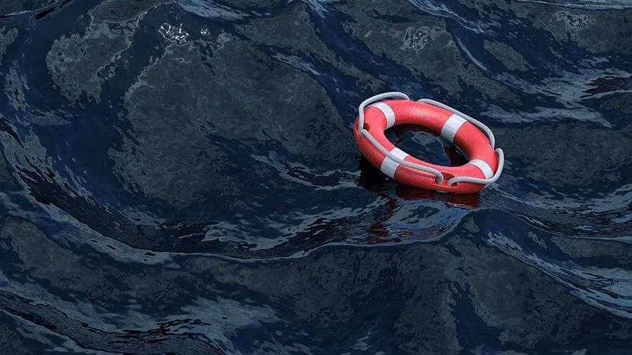 Тело утонувшего подростка достали из воды в Северо-Казахстанской области