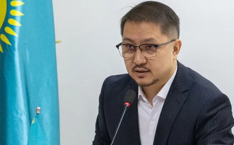 ҚазТАГ бас редакторы Әмір Қасенов сот залында қамауға алынды