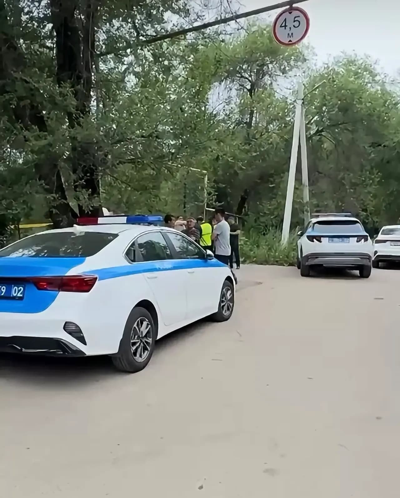     «Мәйітті басқа жерге апармақ болған»: Алматыда 32 жастағы жігіттің өліміне күдікті қолға түсті