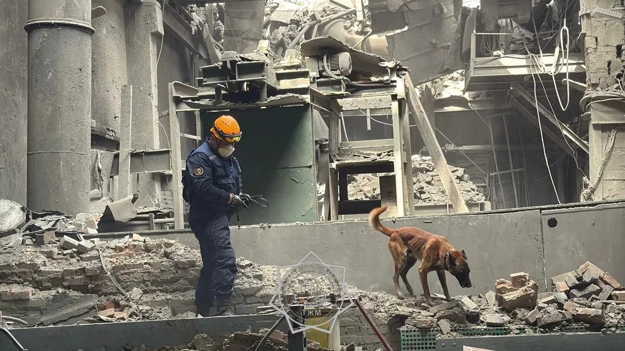 Өскемендегі зауытта болған жарылыстан 9 адам зардап шеккен