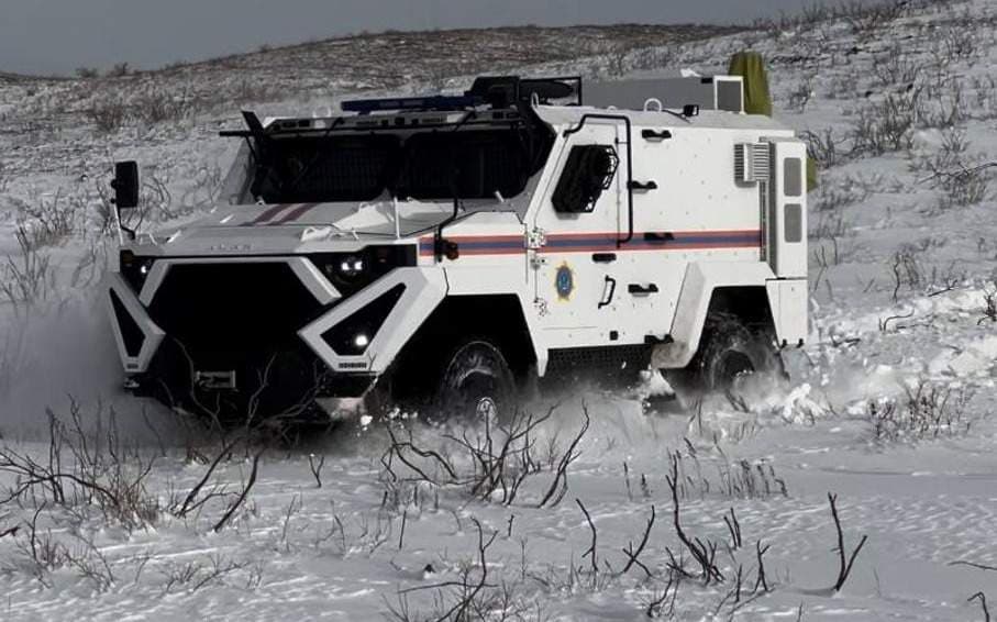 Құтқарушылар Алан-2 арнайы машинасын сынақтан өткізуде