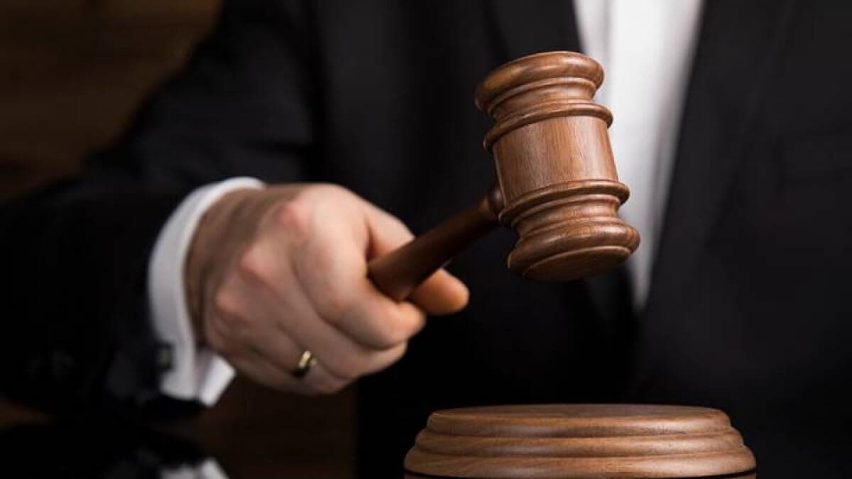 Түлкібас ауданында ер адам балағат сөздер айтқаны үшін жазаға тартылды