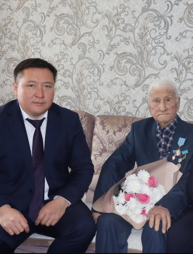 Атақты «Ауылым» әнінің авторы, ақын Жабайыл Бейсенов «Құрмет» орденімен марапатталды