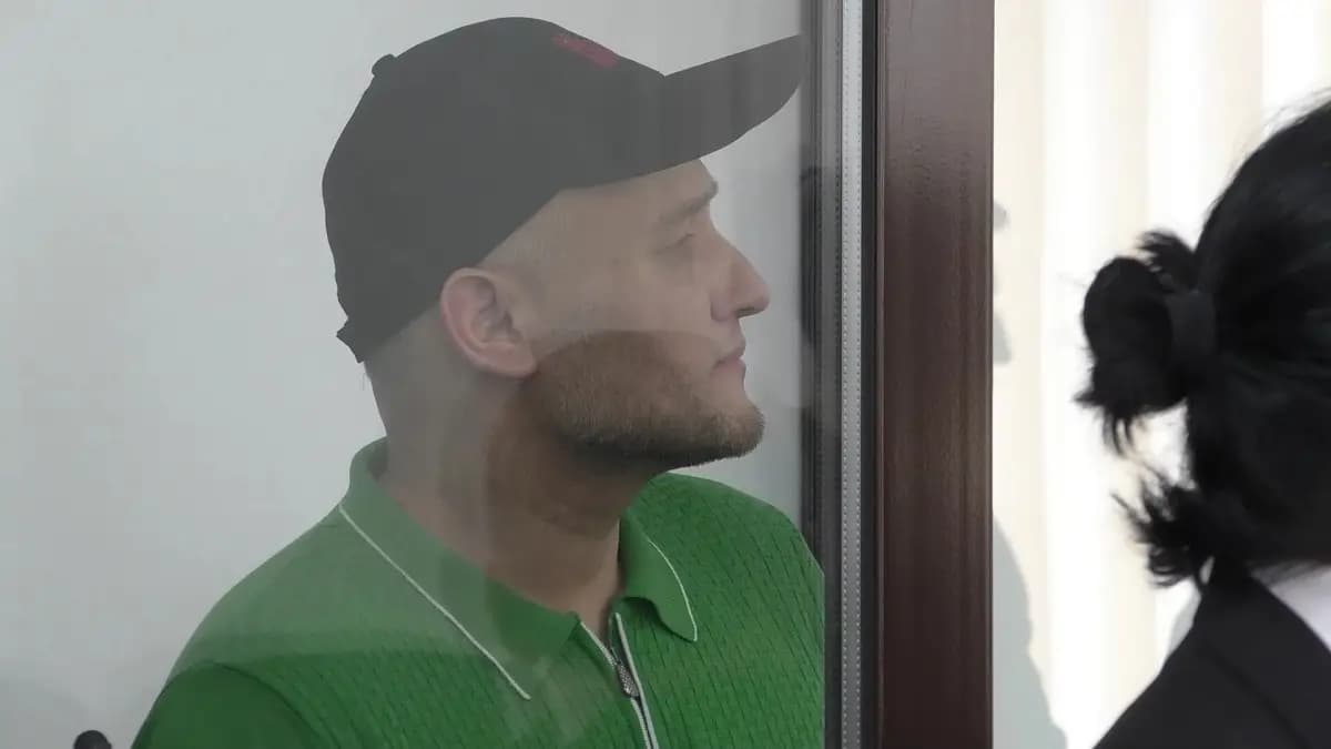 «Азаптап өлтірген»: талдықорғандық оқушы қыздың анасы мен өгей әкесі сотталды
