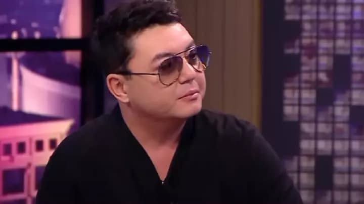 «Жас балаға қырындаған»: Алмас Кішкенбаев полицияға жеткізілді