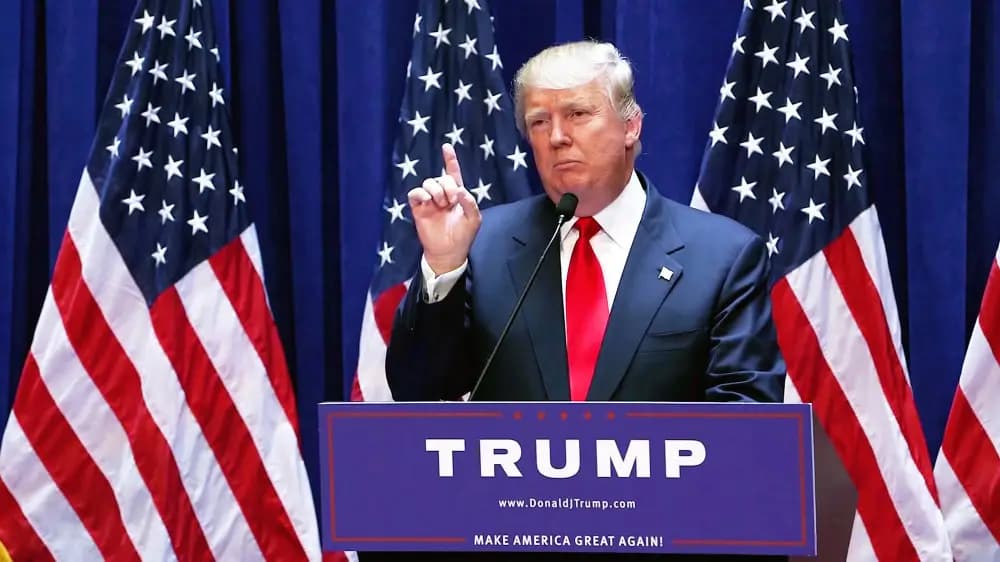 Дональд Трамп алғашқы күні-ақ бірнеше жарлықтарға қол қойы