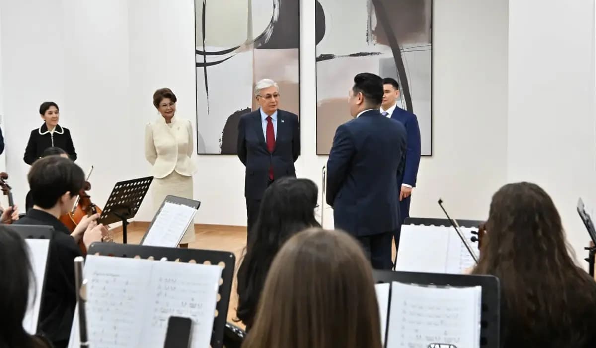 Тоқаев Қазақ ұлттық өнер университетіндегі жөндеу жұмысымен танысты