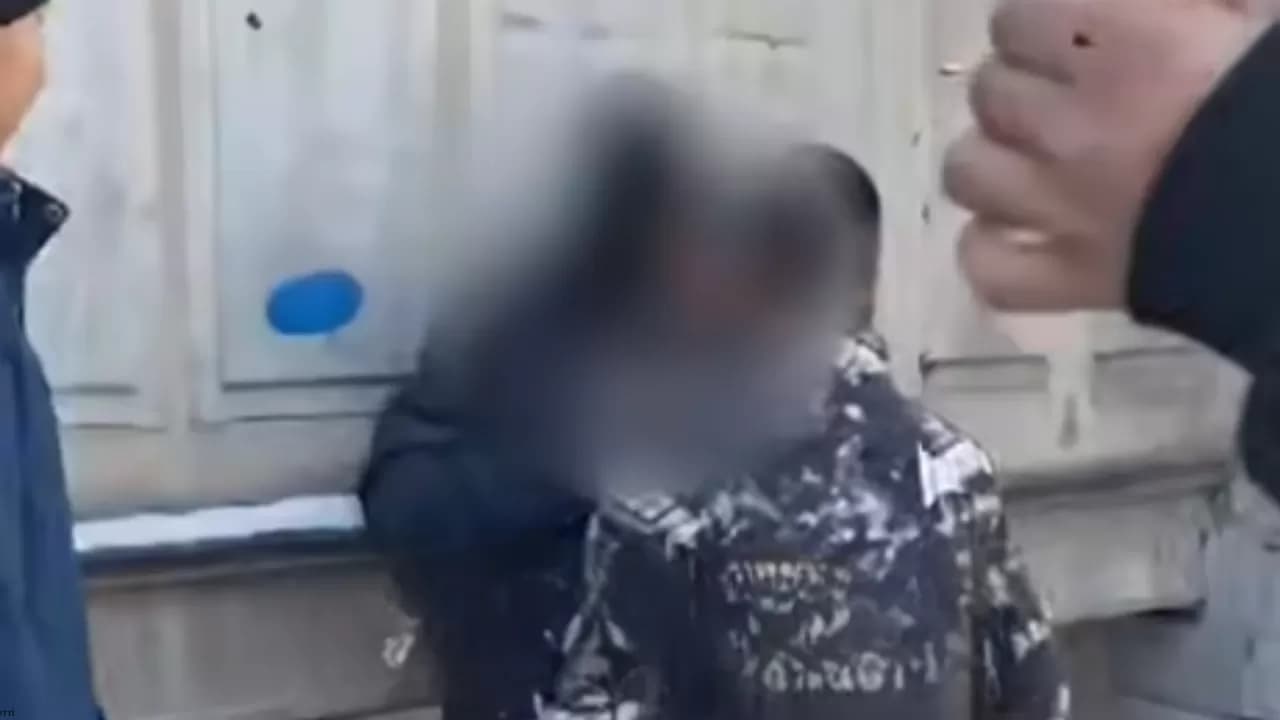 Семейде оқушыны ұрған 3 баланың ата-анасы ата-ана құқығынан айырылды