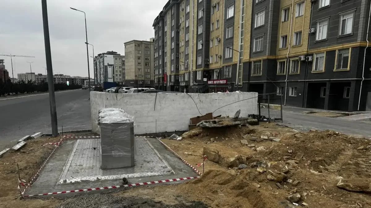 Ақтау әкімдігі бір данасы 4,6 млн теңгенің қоқыс жәшігін сатып алмақшы